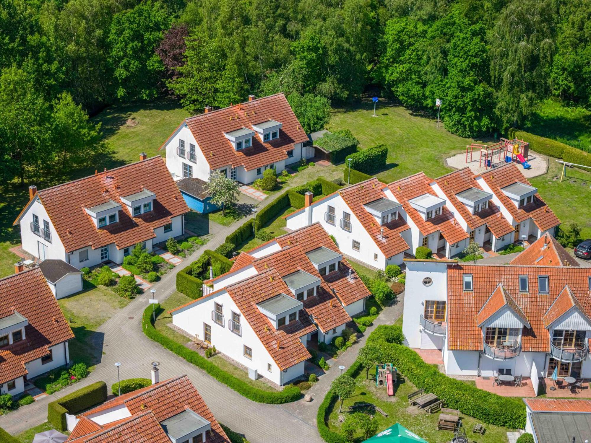 Ferienpark Freesenbruch Wohnung 4 4 - Seeschwalbe Zingst Exterior foto