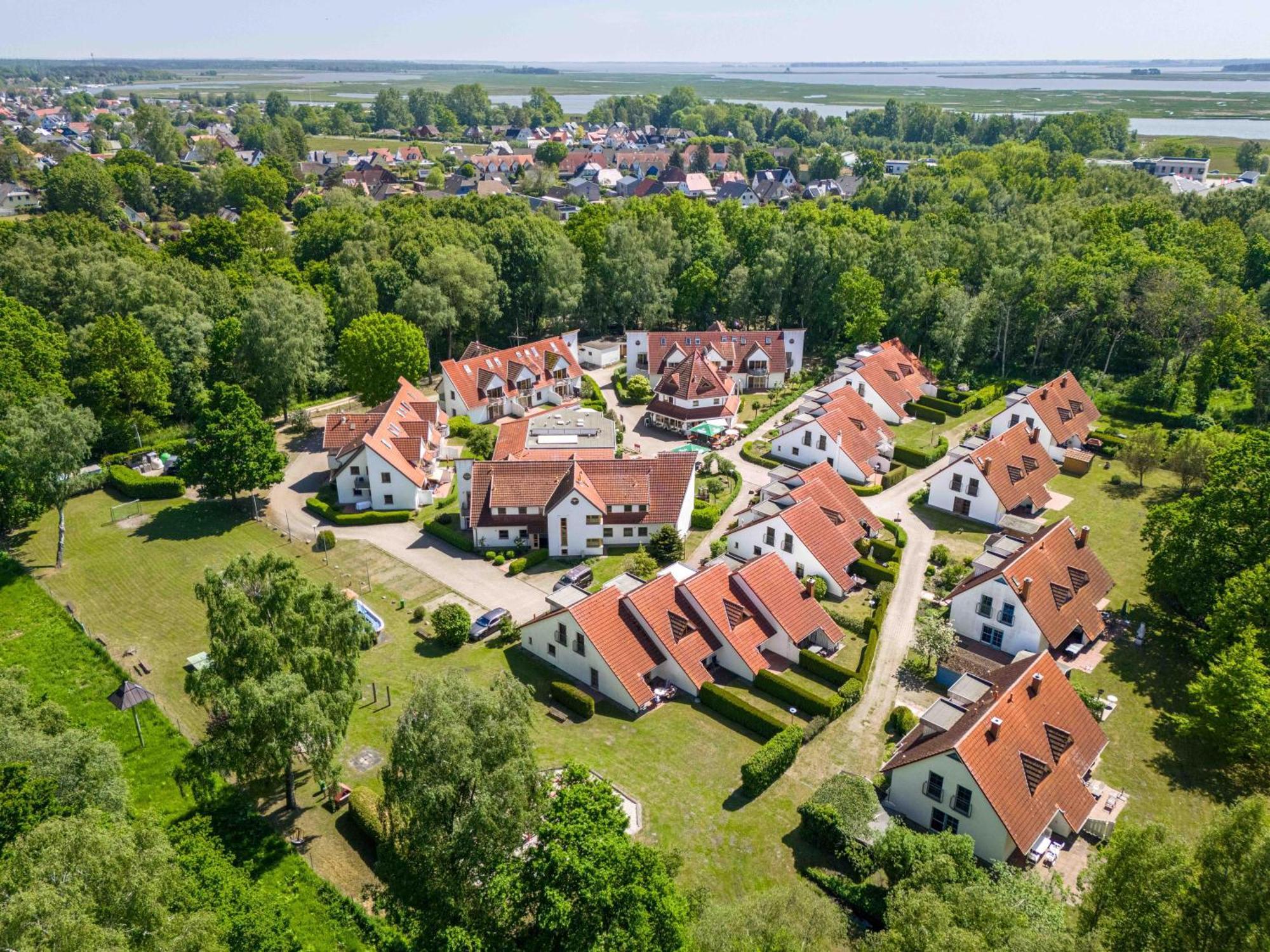 Ferienpark Freesenbruch Wohnung 4 4 - Seeschwalbe Zingst Exterior foto